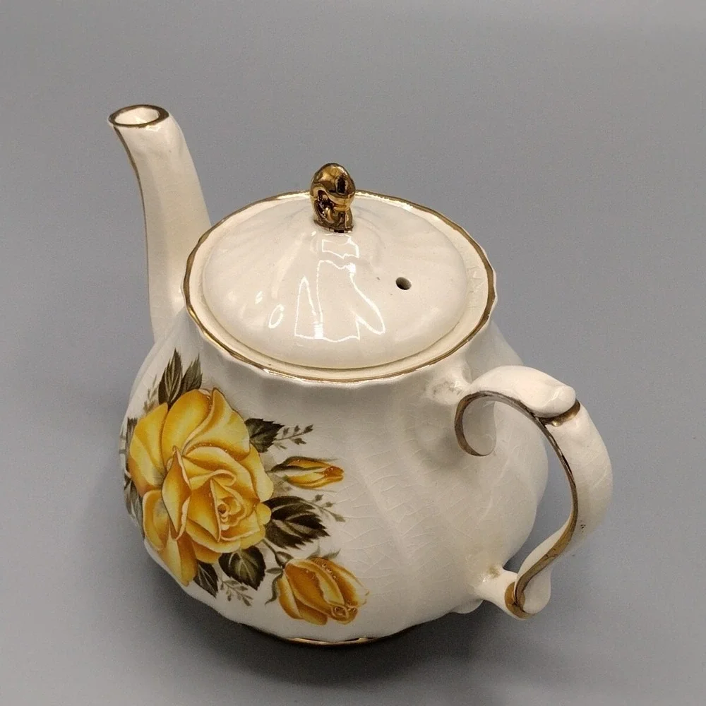 Early Antique Sadler 5